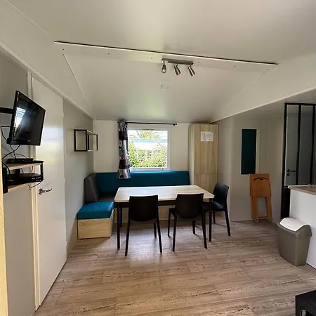 Camping Le Panoramic 3*
