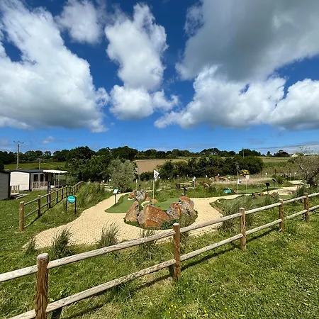 Camping Le Panoramic 3*
